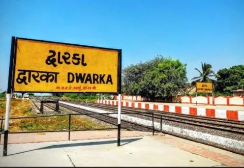 Dwarka Railway Station Guide
